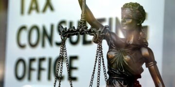 Reducing Legal Risks and Maximizing Financial Health