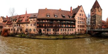 Mastering Debt Consolidation: Strategies to Reduce Your Burden While Preserving Credit Health